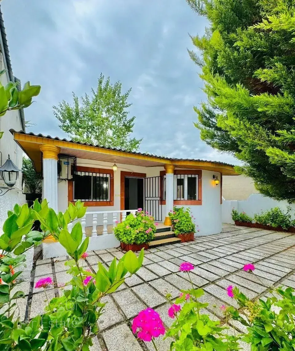 ویلا باغ مستقل دنج و سرسبز با سند تک برگ (جنگلی)