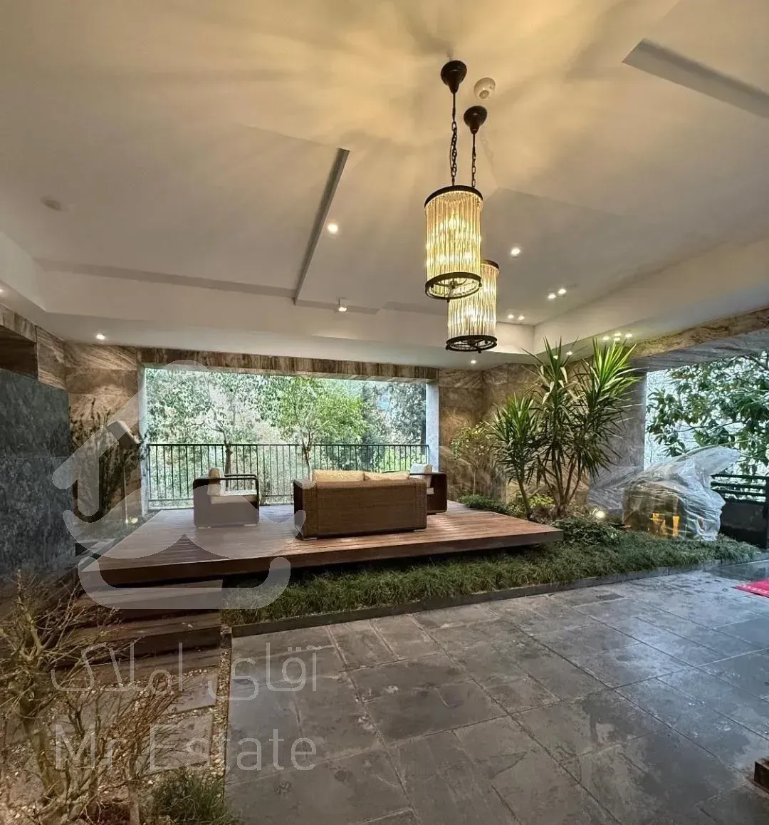 پنت هاوس ۳۰۰ متری فول لاکچری تاپ لوکیشن