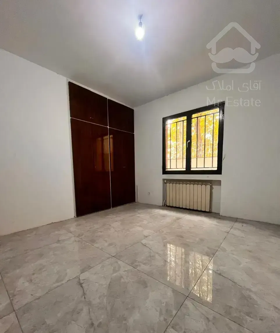 آرش شرقی ۲۰۰متر۳خوابه