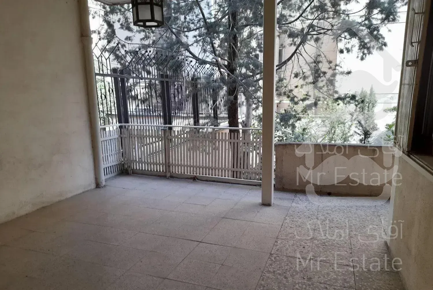 آپارتمان ۲۳۰ متر تکواحدی ۳ خوابه آرژانتین غرق نور