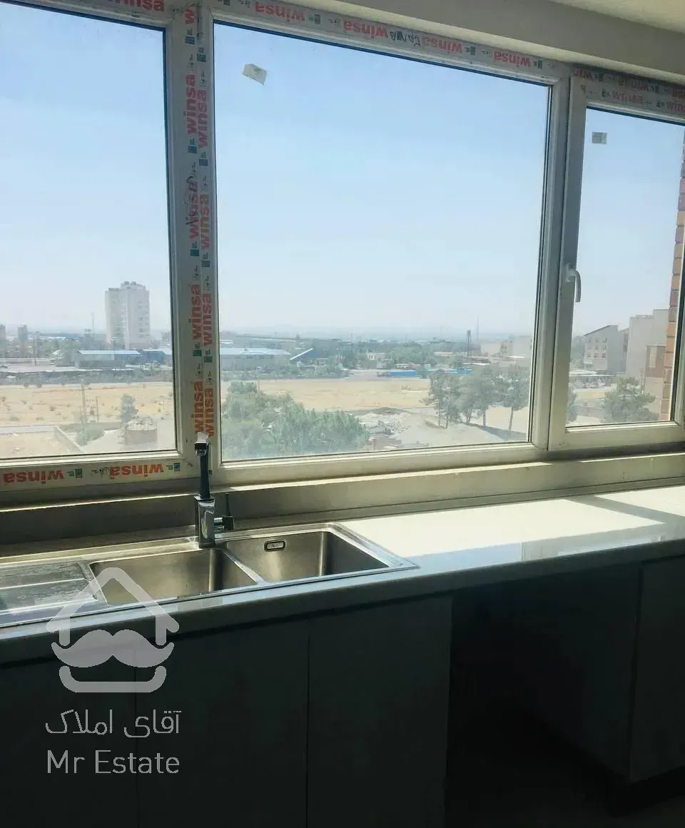 ۱۴۰مترمتر/سه خوابه/شخصی ساز