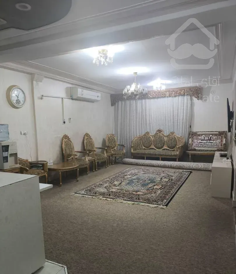 فروش آپارتمان ۱۰۵ متری *نادری غربی*