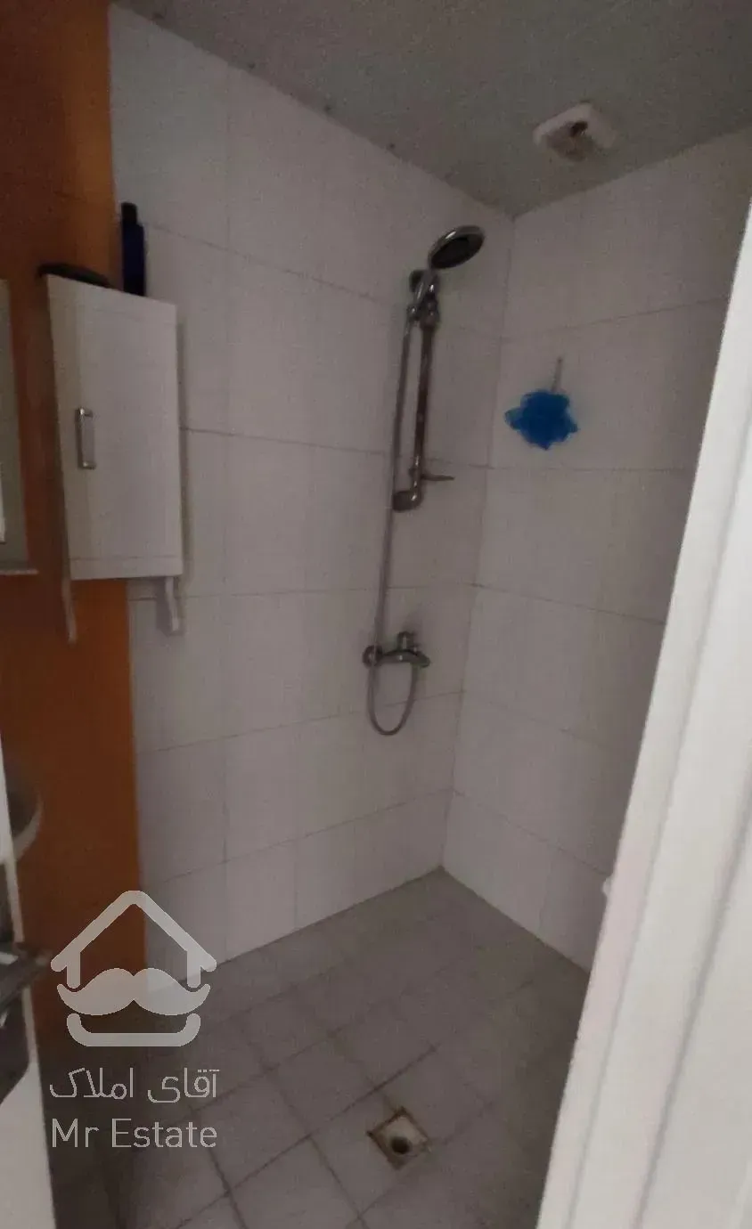 آپارتمان 200 متری /3 خواب/فاز 3 مهرشهر