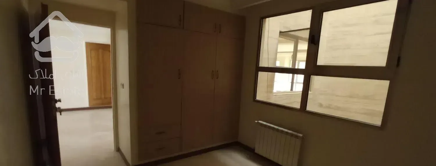 لوکیشن گل سنگ ، اپارتمان