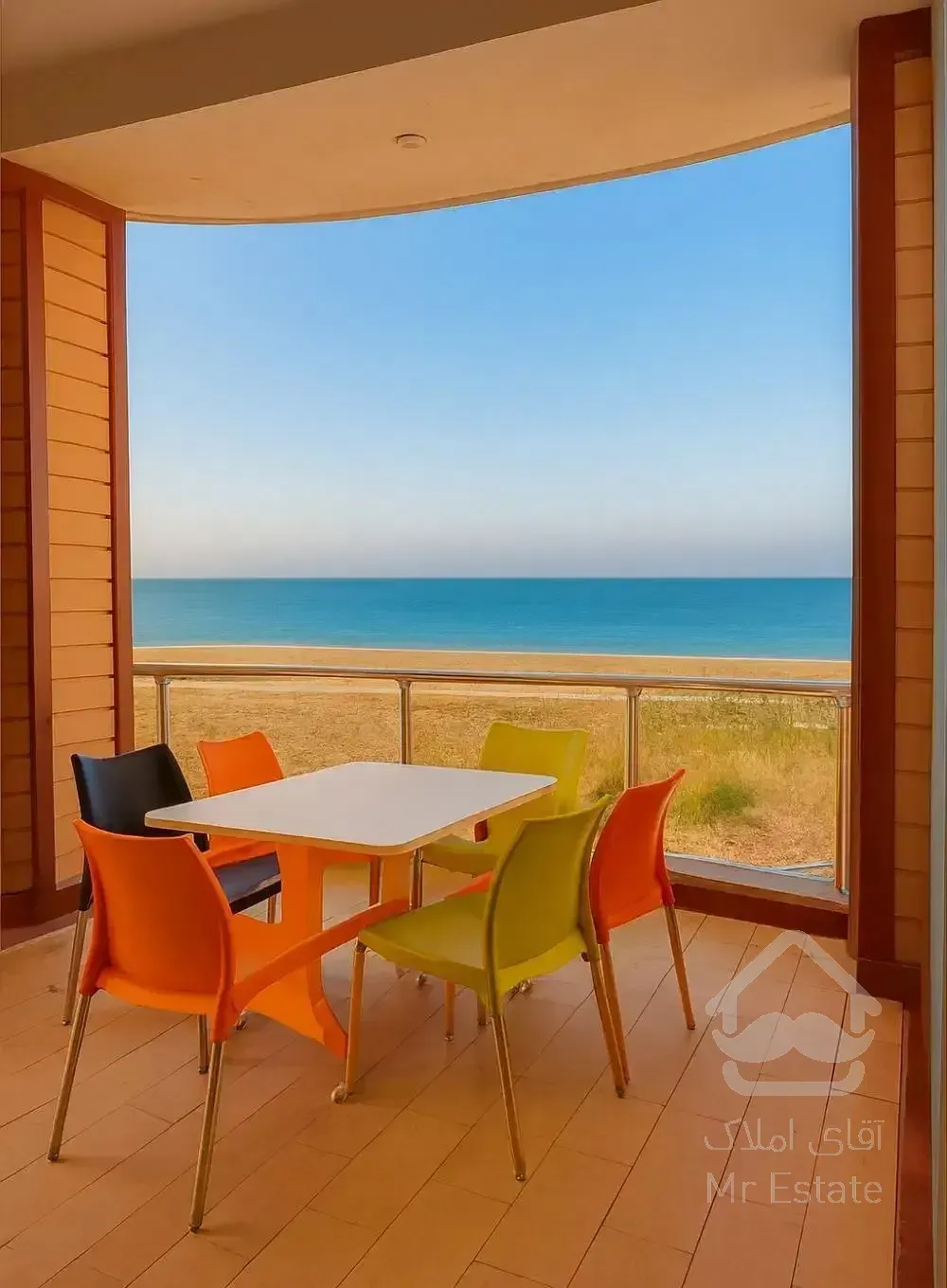 فروش آپارتمان ساحلی پلاک اول با تراس ویو دریا