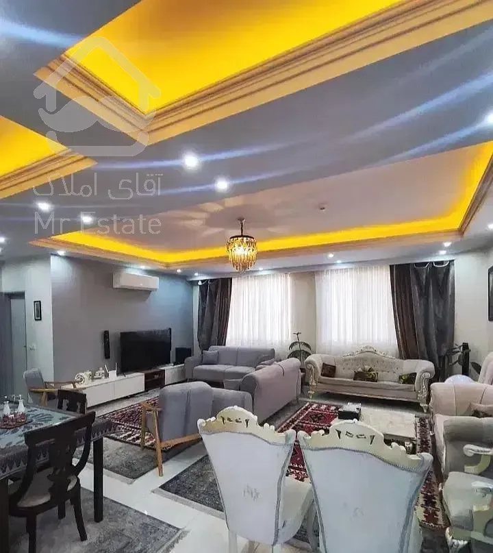 90متر 2 خواب/ فول امکانات/سالن پرده خور/چهار ساله