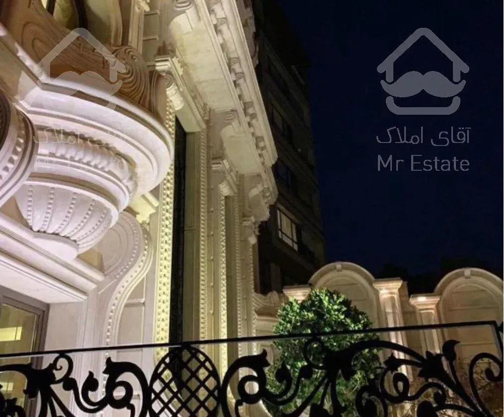 خرید آپارتمان مسکونی 285 متری نیاوران