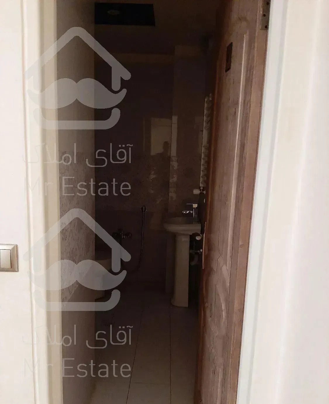 105متر2خواب نادری