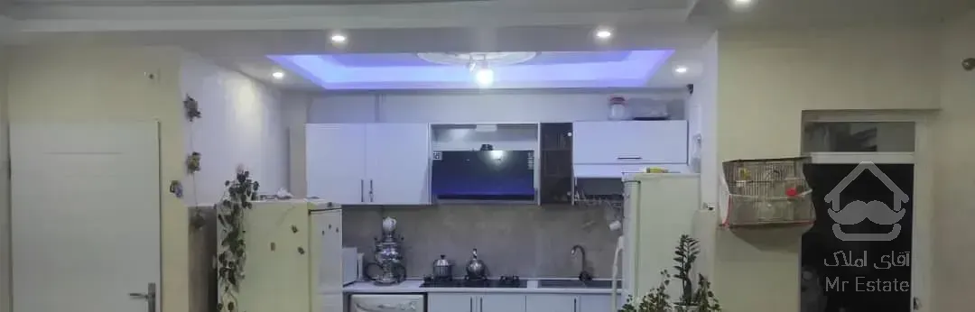 آپارتمان حمیدیان جمهوری دوم