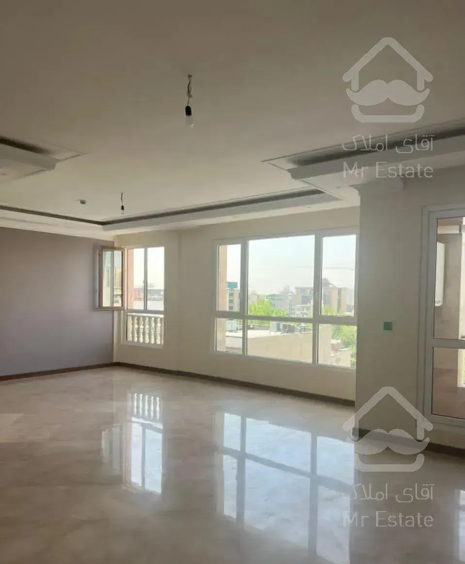 ۱۶۰ متر آبان شمالی