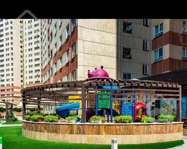 برج شیک آسمان طبقه16 دریاچه چیتگر