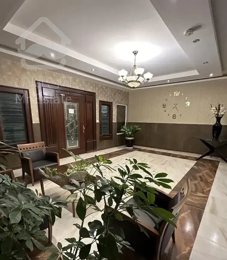 آپارتمان ۱۳۰ متری دو خواب