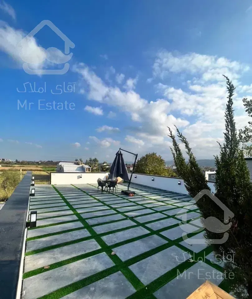 مدرن روفگاردن جکوزی دار ( 320)متر سنددار تریبلکس