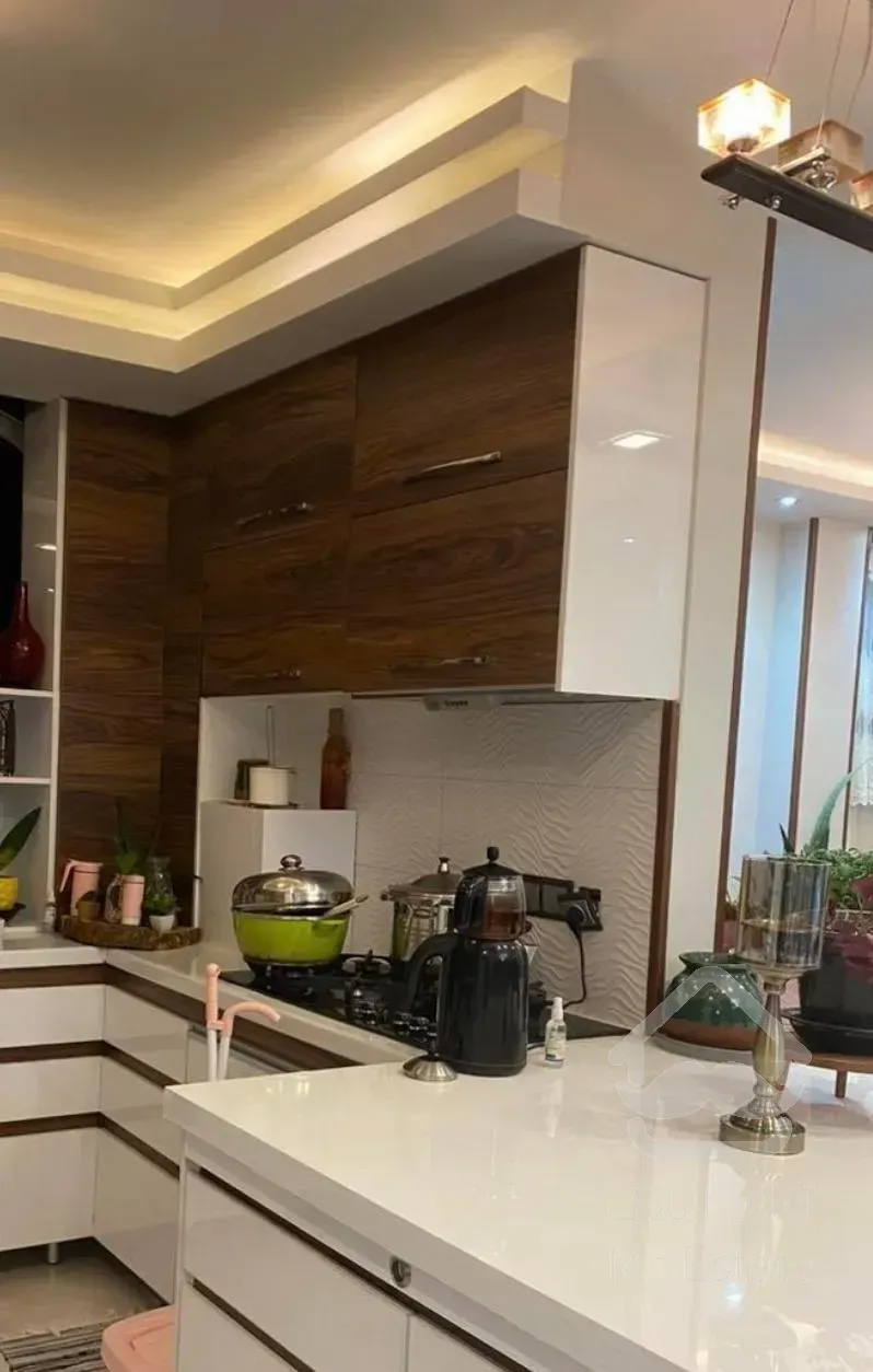 آپارتمان ۷۲ متری ۱ خوابه در سپاهان‌شهر