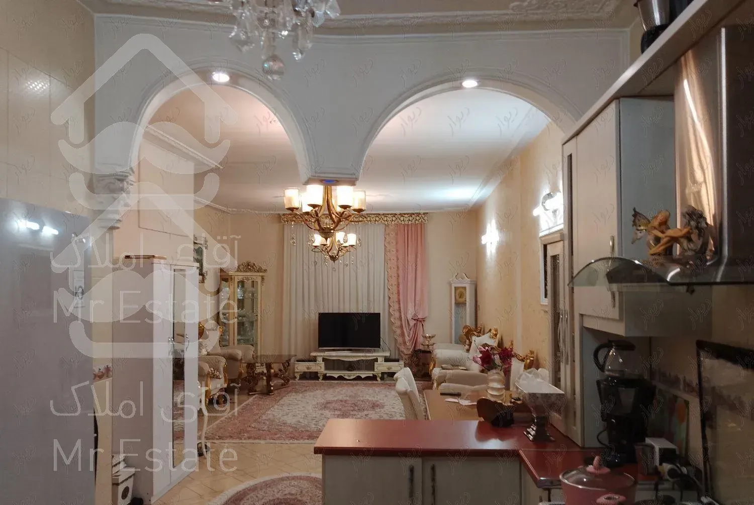 ۶۵ متری/آماده تخلیه/سرمایه گذاری/سکونت