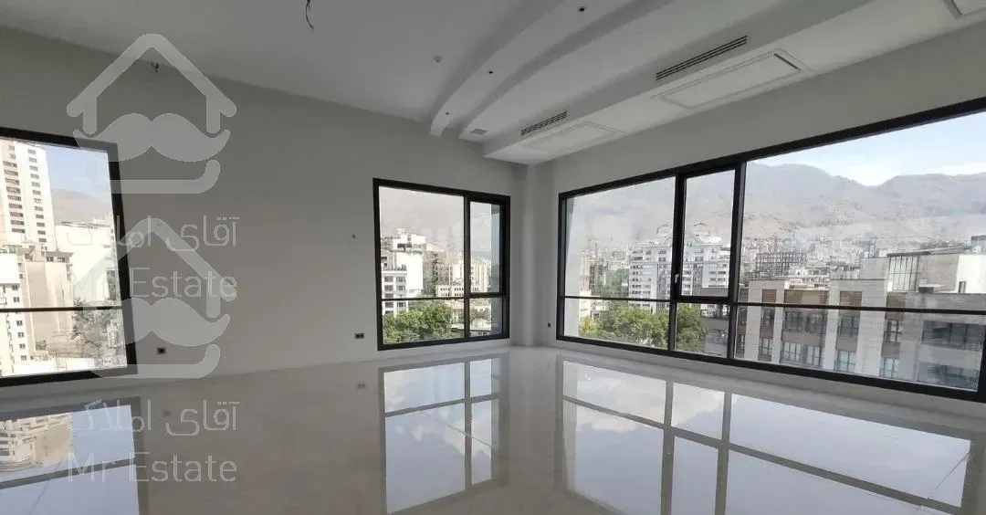 ٧٧ متر دو خوابه بدون مالک سالن پرده خور