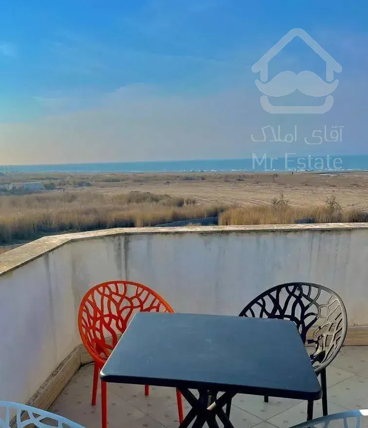 فروش ویلای شهرکی چسبیده به ساحل