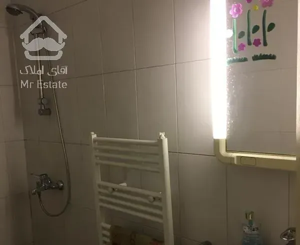 پونک ۶۸ متر ۱۰ساله کم واحد طبقه دوم