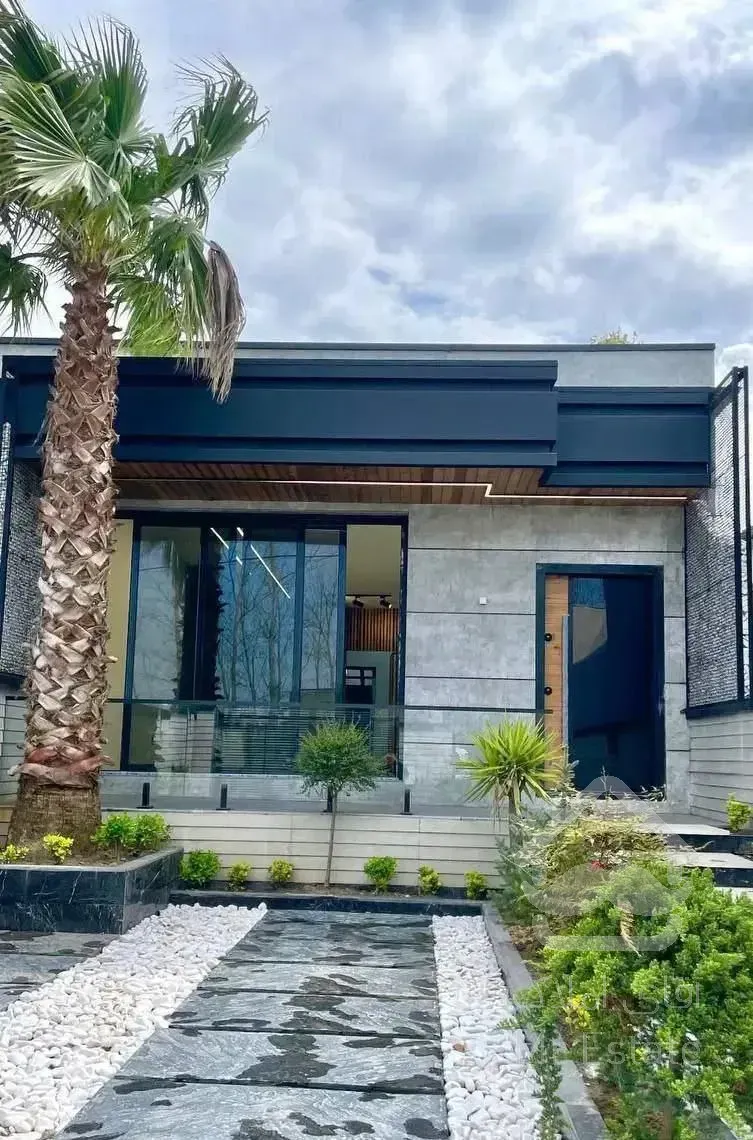 همکف نقلی ۲۲۰مترزمین/کلید نخورده/مدارک کامل