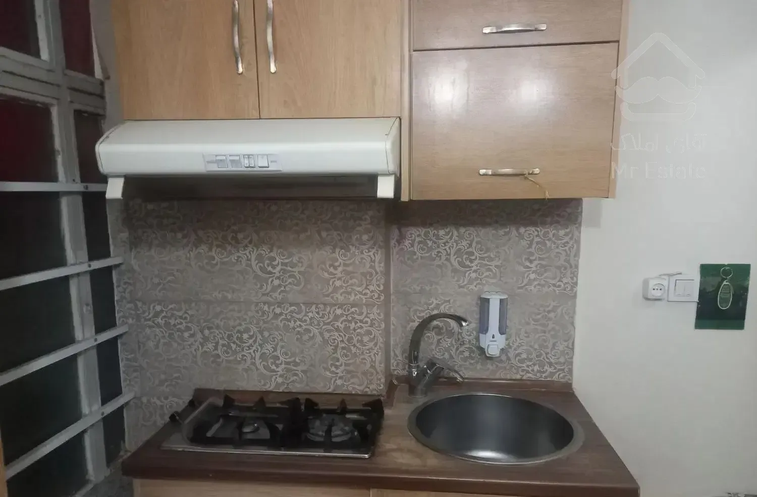 هتل آپارتمان واقع در امام رضا ۲ کوچه کربلا