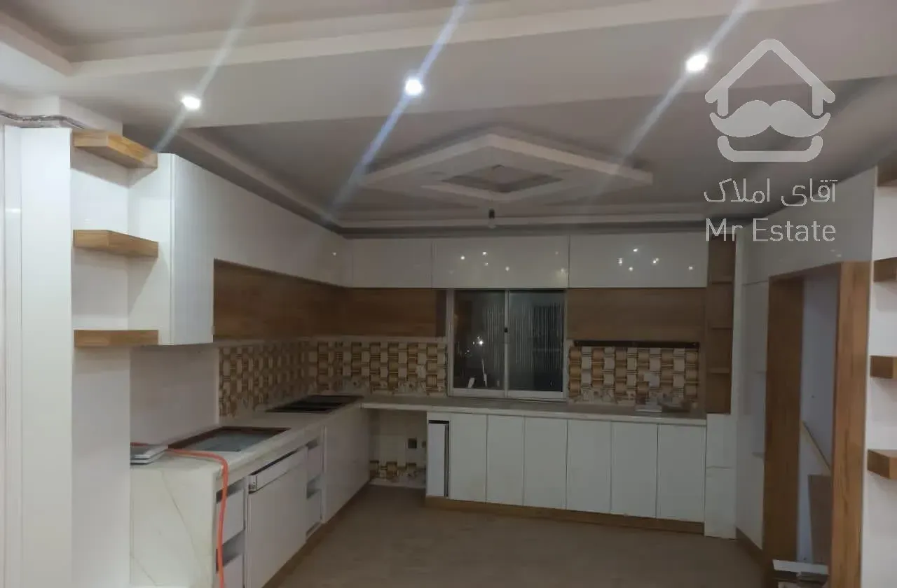 اپارتمان ۲۰۰ متری چمران هم  رهن هم اجاره هم فروشی