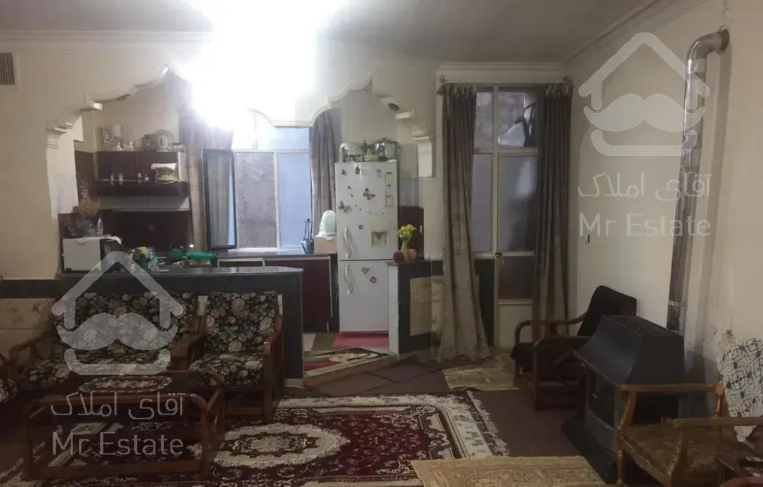 اپارتمان ۷۰متری  دو خوابه تخلیه دربریانک