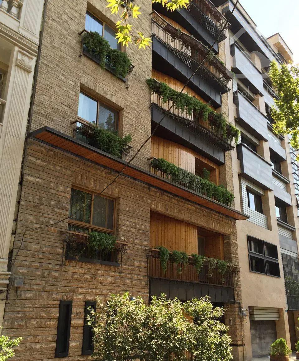 ــ ۱۴۳متر۳خوابـ ۲پارکینگـ ۵سالـه بلوار۲۴متری  ــ