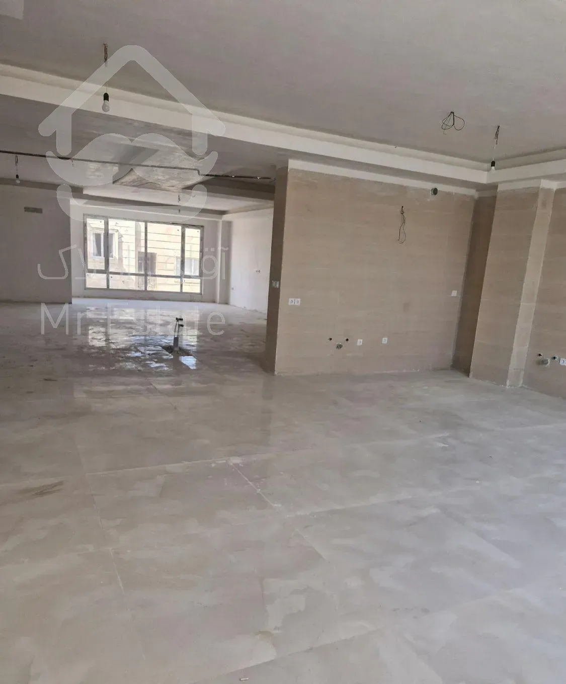 آپارتمان ۲۲۰ متری بهارستان شهرک عارف