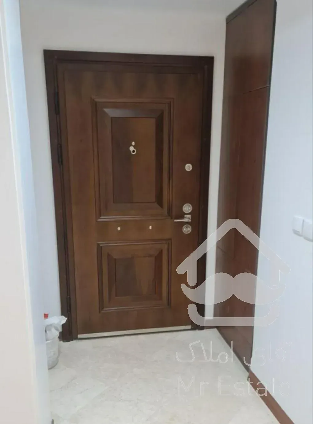 ۱۳۵ متر ۳خواب مستر،فول،شمال اندرزگو ،سیاوش