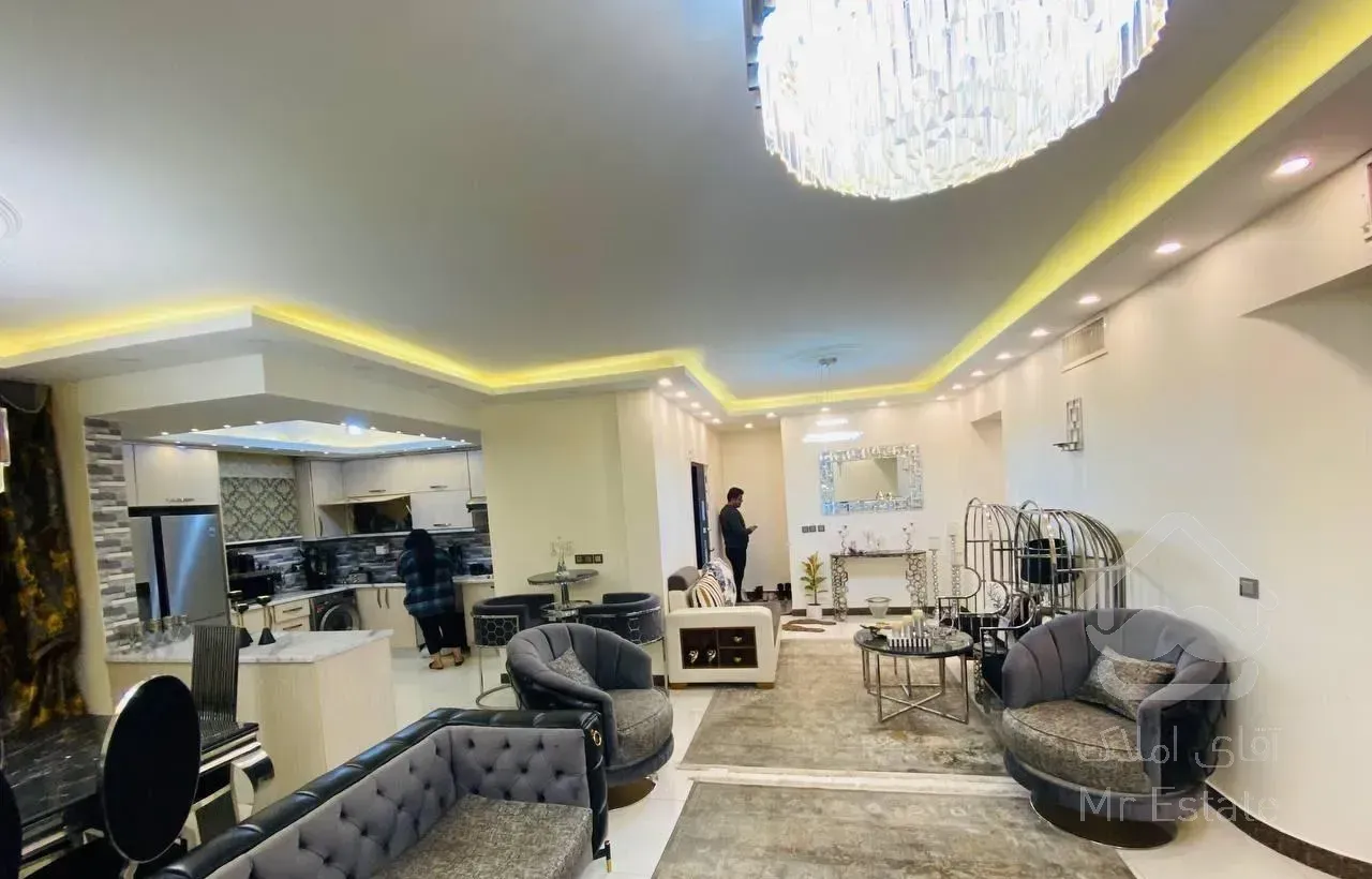 ۱۴۰ متر ۳ خواب مستر / بلوار ۲۴ متری