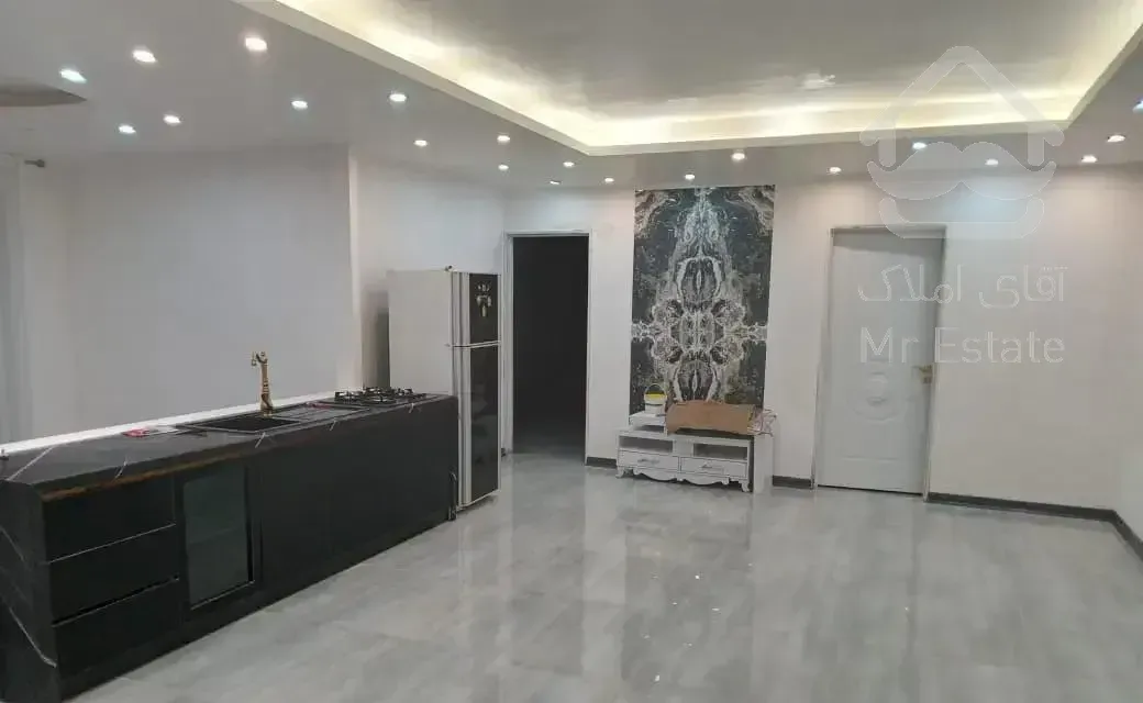 کاخ ویلای مدرن زمین 2200mبنا 600mپنج خواب