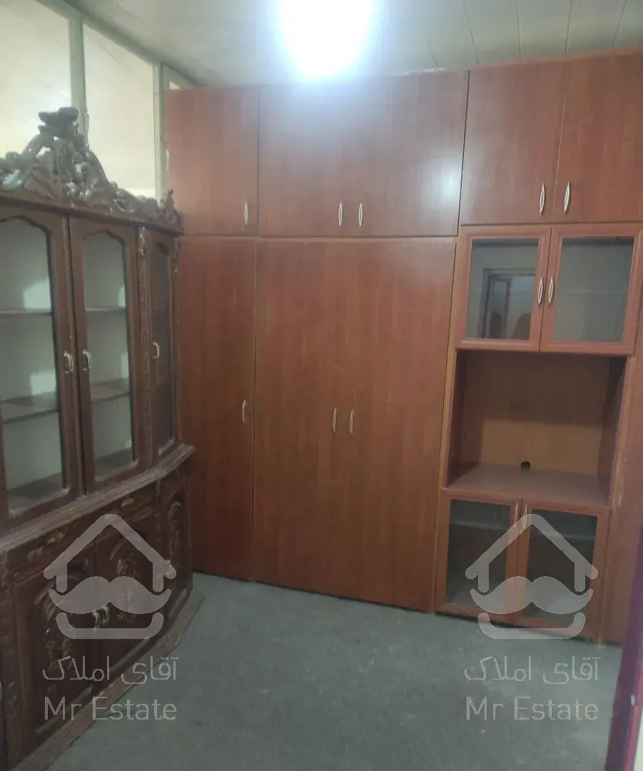 آپارتمان۹۰مترچهارراه عباسی اول شهیدرجایی