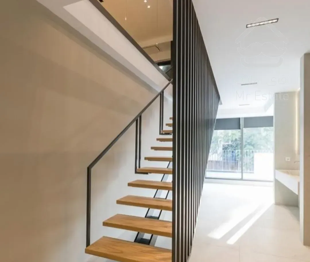 فروش  240متری ۴ خوابه 60 متر تراس نیاوران گلسنگ