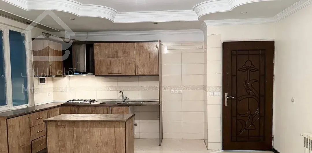 پیروزی/زاهدگیلانی جنوبی/۴۳متر/با آسانسور