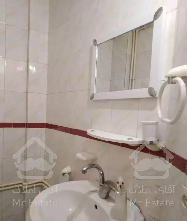 آپارتمان ۸۷ متری سند دار