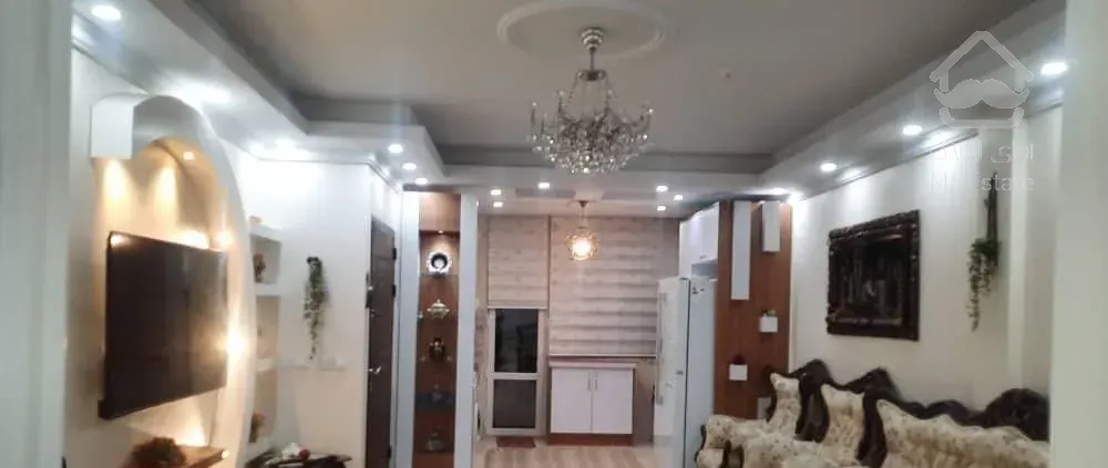 آپارتمان* تکواحدی 62متری* فول امکانات* بمب بمب