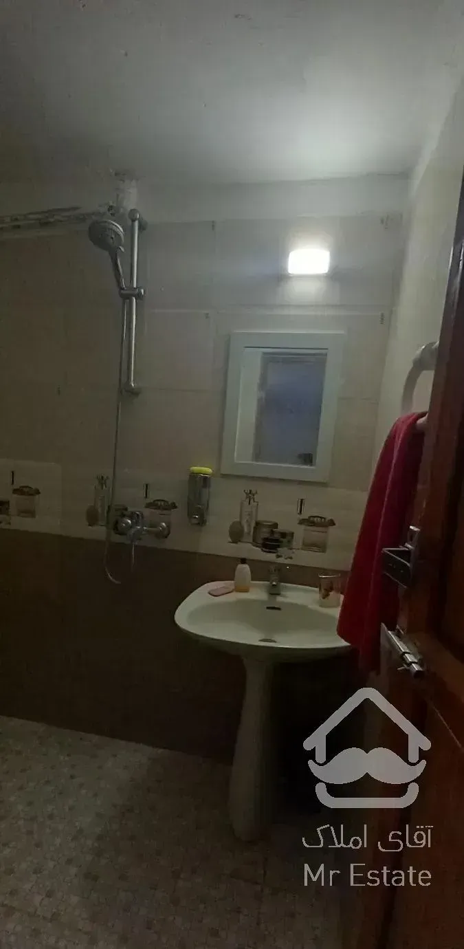 سوئیت ۷۰متر نزدیک حرم مناسب تعداد بالا