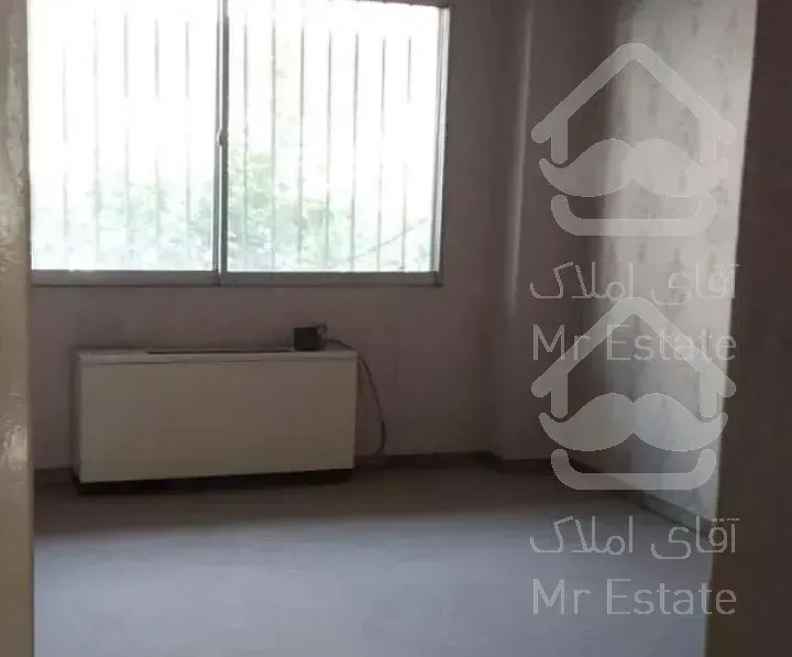 89 متر* تمیز * باز سازی و پرده خور (خ فلسطین )