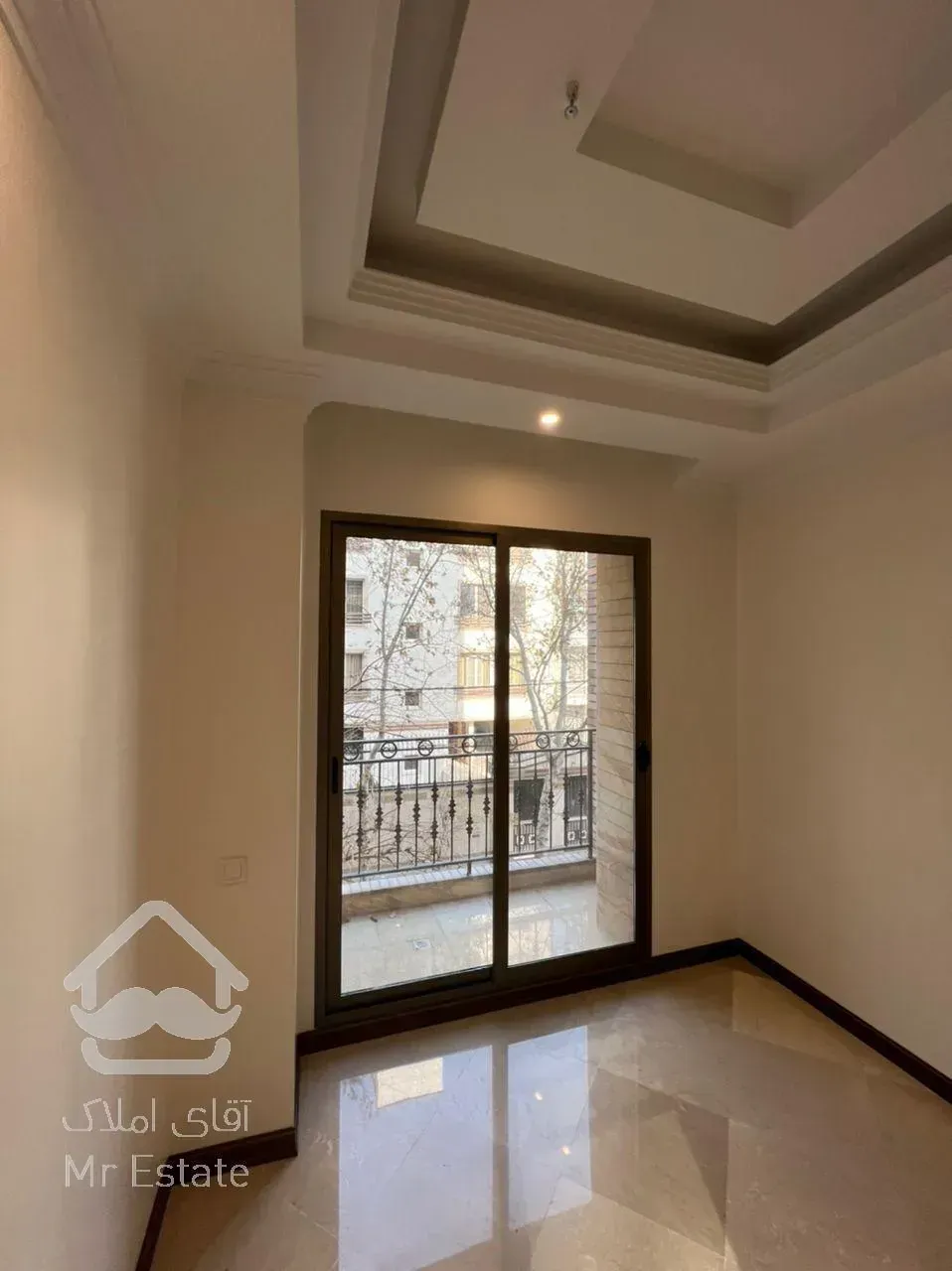 دو واحد مسکونی کلید نخورده نوساز واقع در نفت شمالی