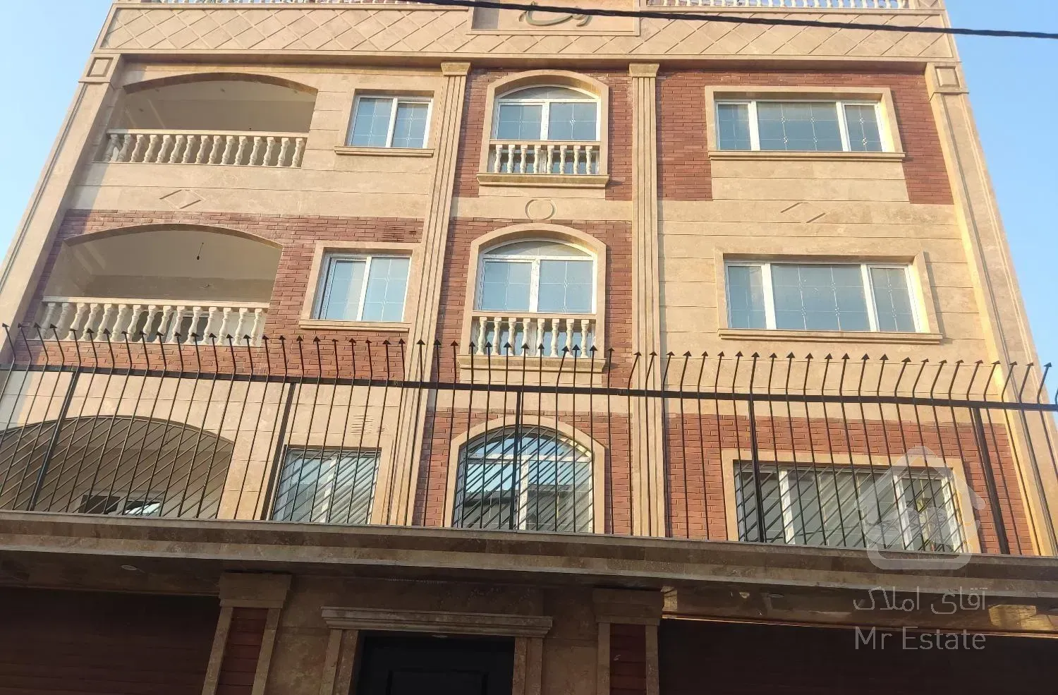 آپارتمان،۲۰۰ متری،اشرفی سه