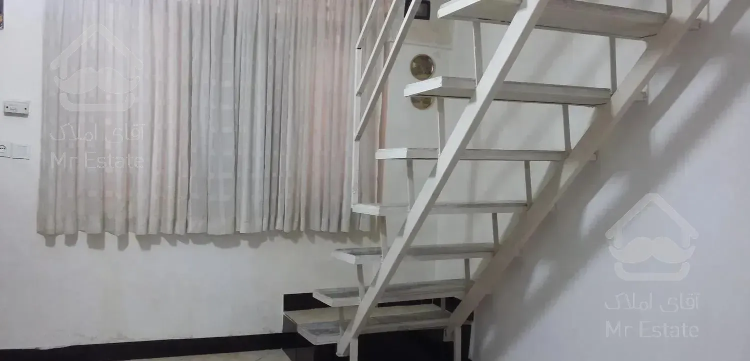 فروش منزل مسکونی دوطبقه 80 متر.انتهای همت غرب