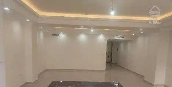 واحد ۱۲۷ متر، ۲ پارکینگ ، کلید نخورده