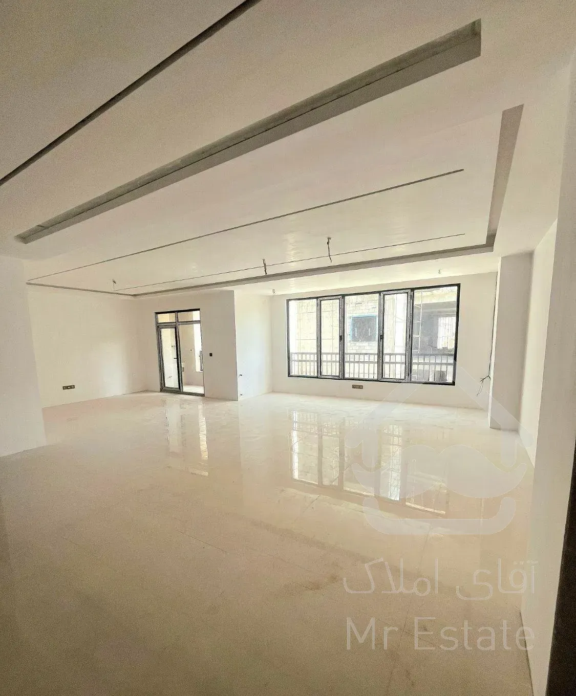 فروش آپارتمان خام ۹۰ متری ۲ خوابه گلشن