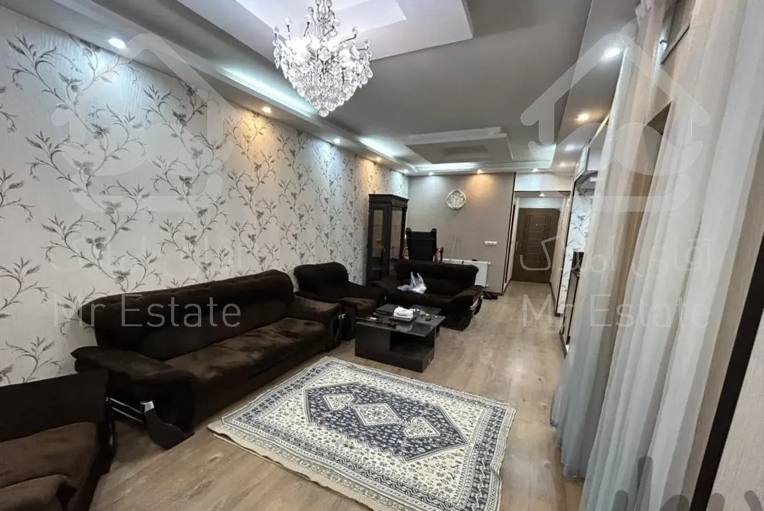 اجاره آپارتمان دو خوابه مبله 94 متری