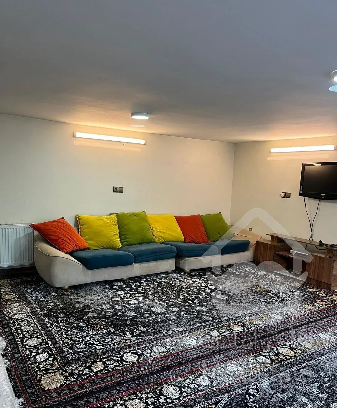 اجاره دوخواب لب آب باغ بهادران