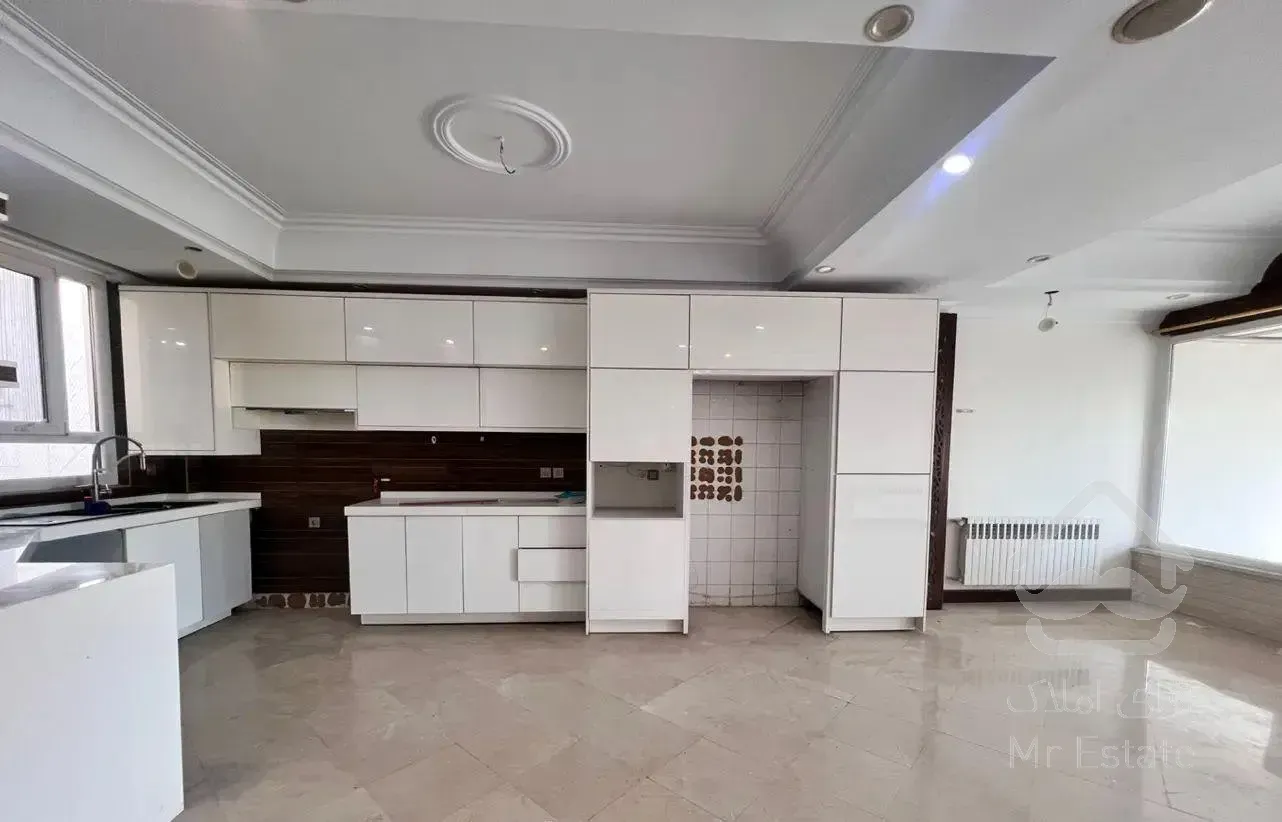 اجاره / ۱۵۰ متر ۳ خواب / شهرک لاله