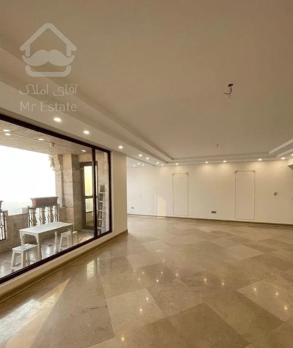 آپارتمان ۱۶۰ متری ۳ خوابه تاپ لوکیشن