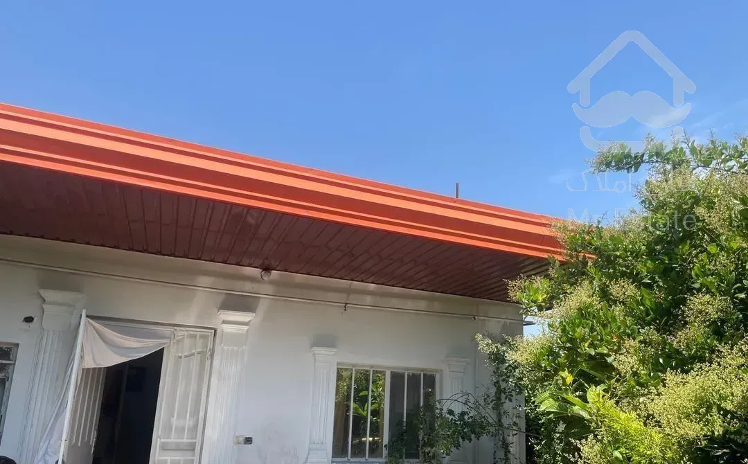 ویلانقلی با مدارک مکامل در بافت مسکونی