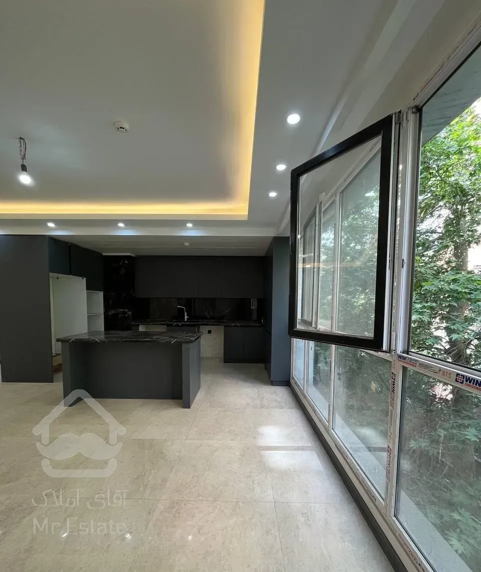 آپارتمان۱۰۸متری،نیاوران،دوخواب،مشجر