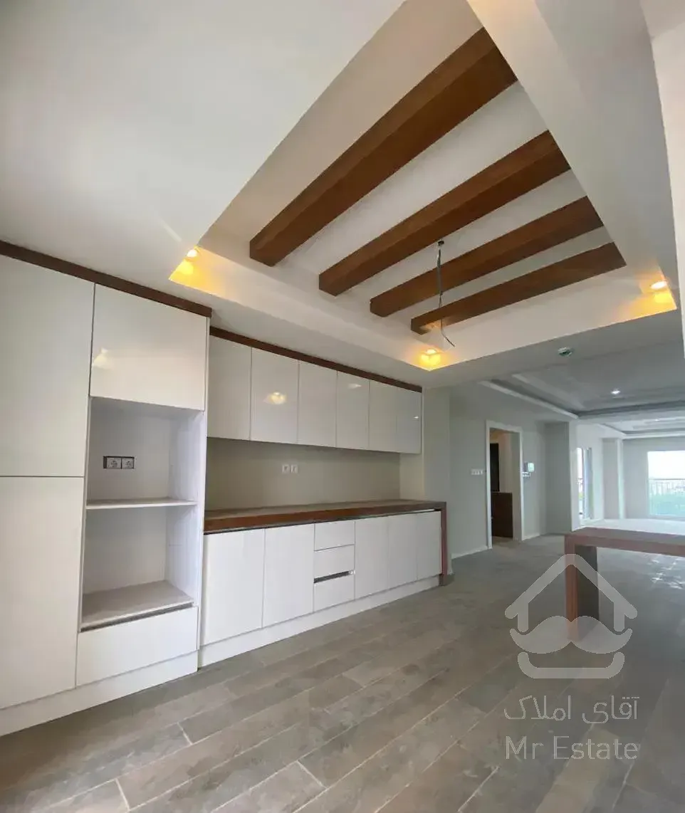 ۱۷۵ متر سه خواب خ شریعتی